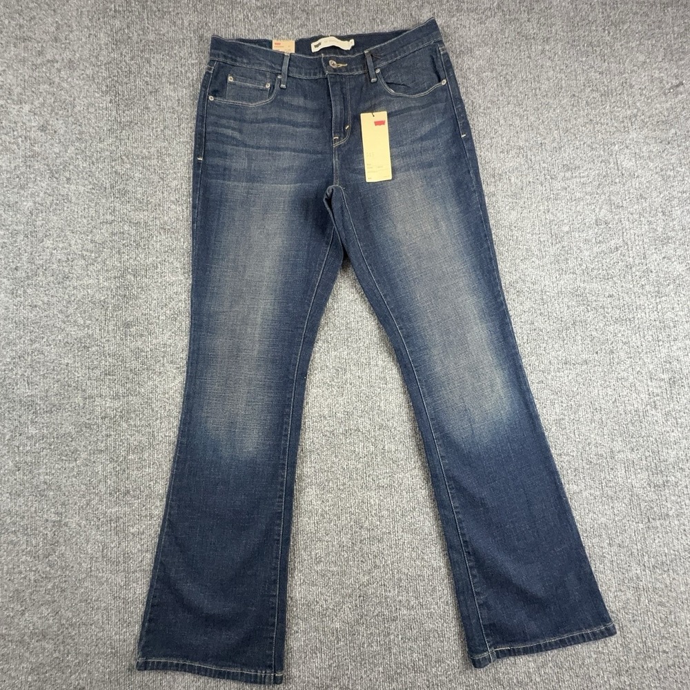 Levis 515 Bootcut Jeans Womens 8 Medium Wash Blue Mid Rise Stretch 15516-0136